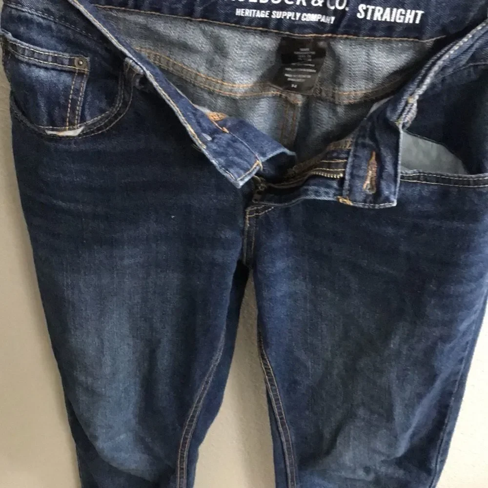 Roebuck & Co. straight leg jeans